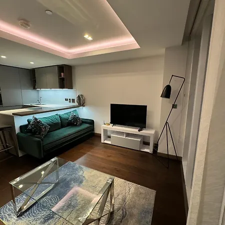 Luxury Property In Paddington